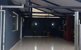 Casa Jardim Soledade - Morumbi- 8 pessoas com churasqueira